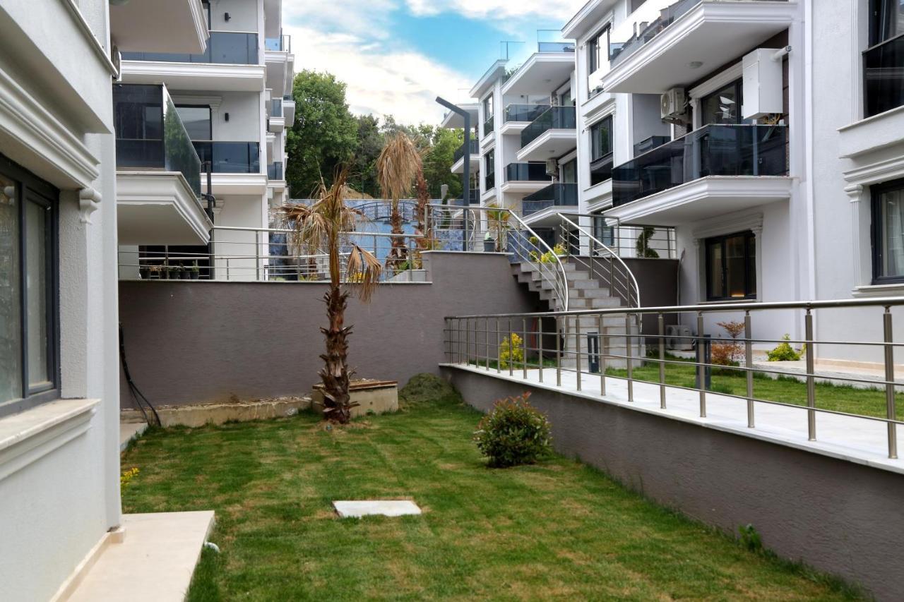 Flower City Suits Aparthotel Γιάλοβα Εξωτερικό φωτογραφία