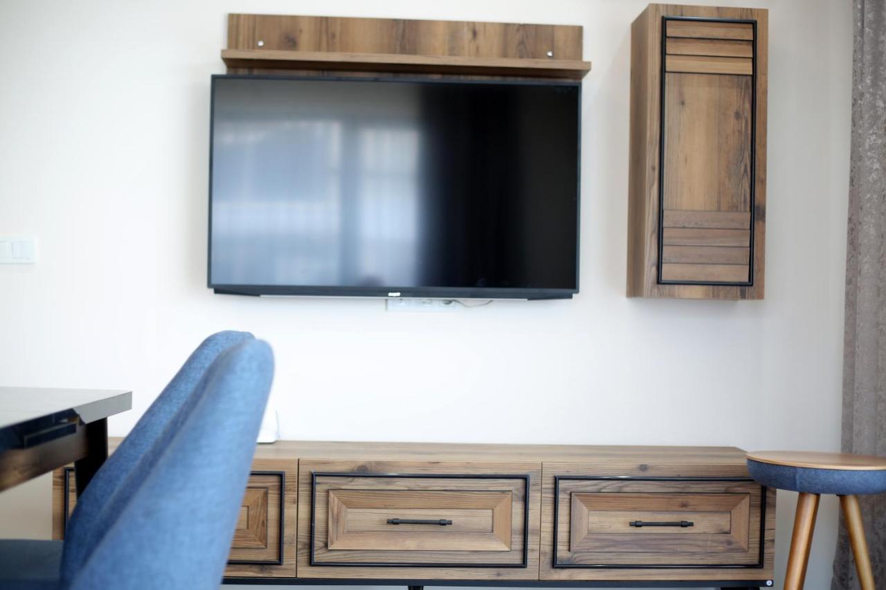 Flower City Suits Aparthotel Γιάλοβα Εξωτερικό φωτογραφία
