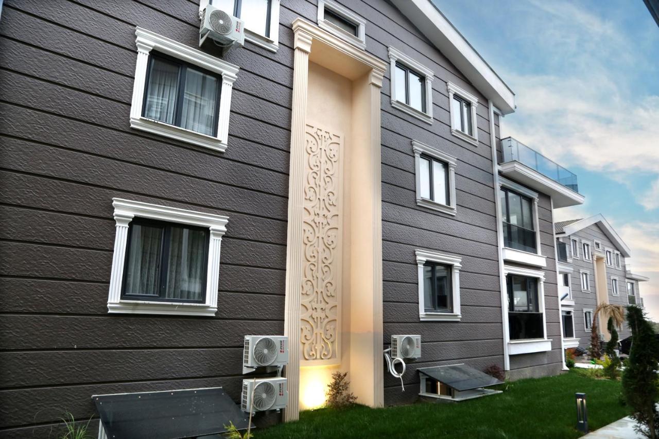 Flower City Suits Aparthotel Γιάλοβα Εξωτερικό φωτογραφία